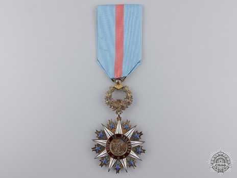 Order of the star of Africa, Knight Obverse
