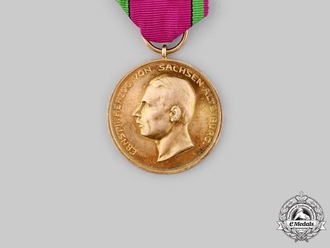 Saxe-Altenburg House Order Medals of Merit, Civil Division, Type IV, in Gold Obverse