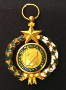 Order of Agricultural Merit, Officer