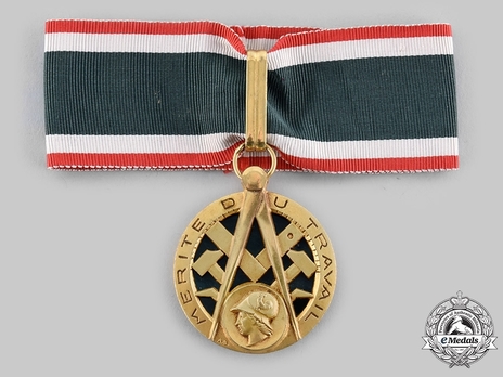 Order of Labor Merit, Commander