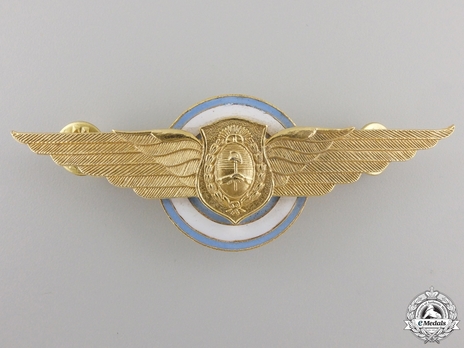 Badge (Bronze Gilt) Obverse