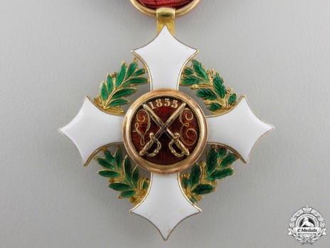 Military Order of Savoy, Type II, Knight (in gold) Reverse