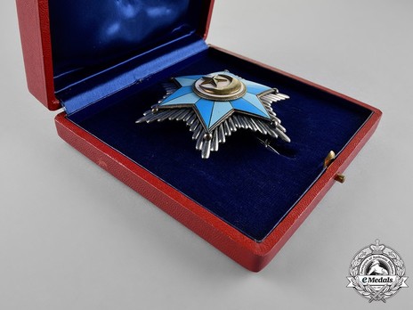 Order of the Somali Star, Grand Officer Breast Star Case of Issue
