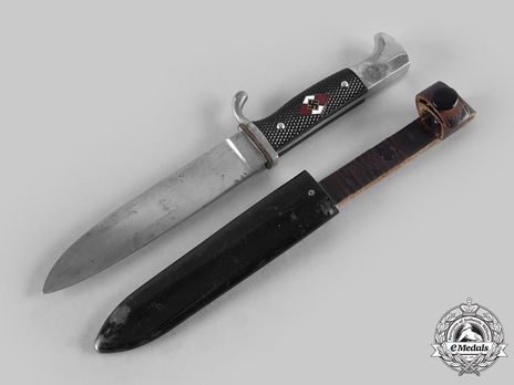HJ Knife (without motto) Obverse with Scabbard