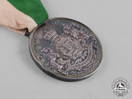 Duke Alfred Medal, Small Reverse