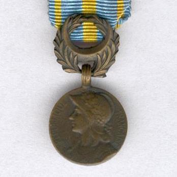 Miniature Bronze Medal (stamped "GL," "E M LINDAUER") Obverse