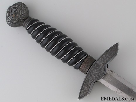 Luftwaffe Robert Klaas-made Funeral version 2nd pattern Dagger Reverse Grip Detail