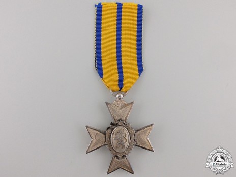 Schwarzburg Duchy Honour Cross, Civil Division, IV Class Honour Cross Obverse