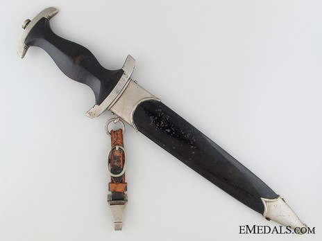 Allgemeine SS M33 Personalised Service Dagger (by Gottlieb Hammesfahr; numbered & named) Reverse in Scabbard