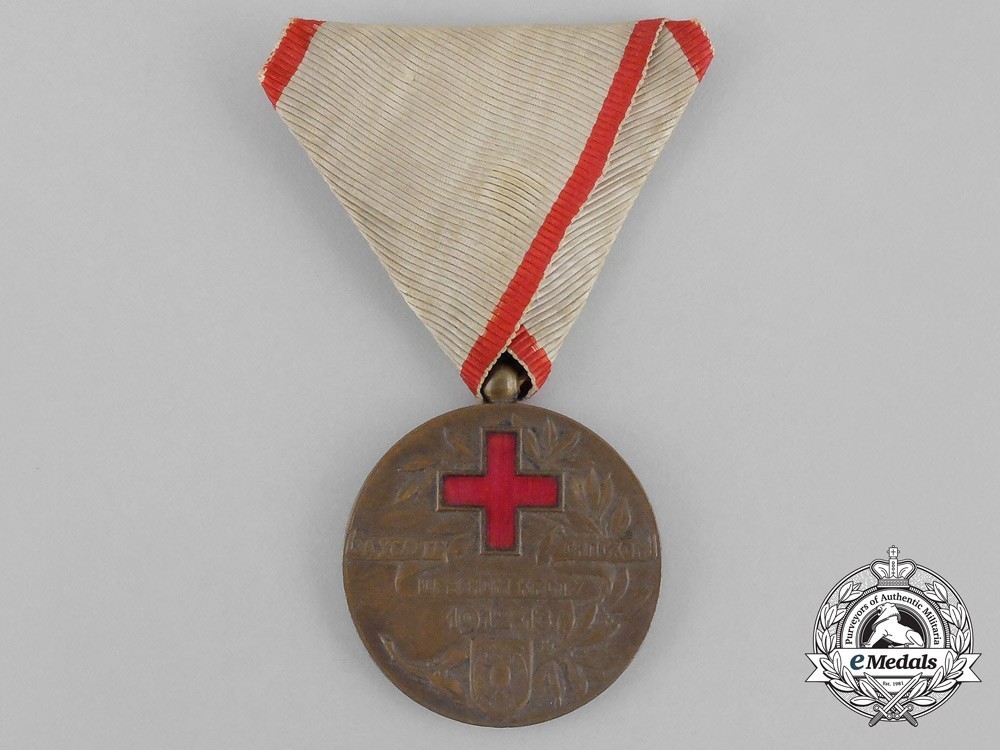 Red+cross+medal%2c+in+bronze+1