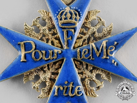 Pour le Mérite, Cross (18th century version) Obverse