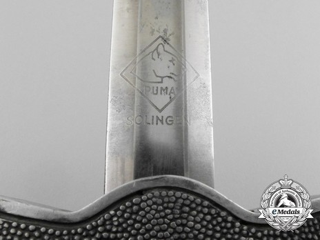Luftwaffe Puma-made 2nd pattern Dagger Maker Mark