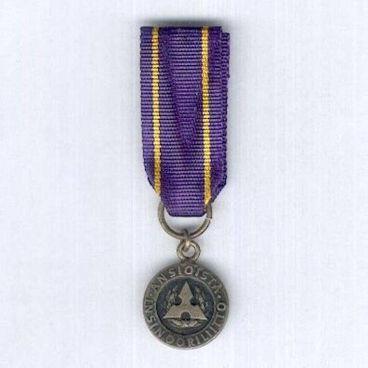 Medal obv s2
