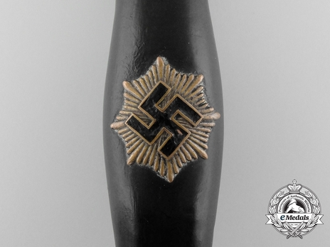 RLB 2nd Pattern Lower Ranks Dagger Emblem Detail