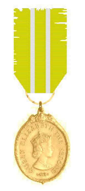 Queen%27s medal for chiefs in gold