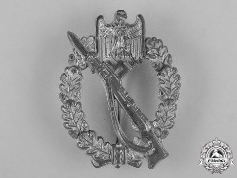 Infantry Assault Badge, by F. Orth (in silver) Obverse