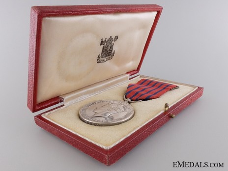 Silver Medal (1940-1948) in Case of Issue