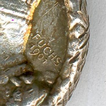 Miniature Silver Medal (for Women) Obverse Detail