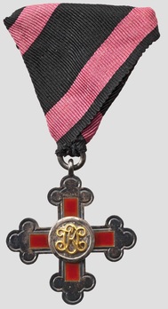 Order of Olga, Cross (in gold, for men) Obverse