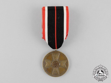 War Merit Medal Obverse