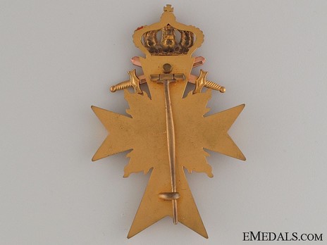 Order of Military Merit, Military Division, Officer Cross (in gold) Reverse