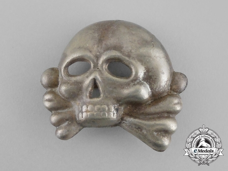 Waffen-SS Metal Cap Death's Head Type I (cupal) Obverse
