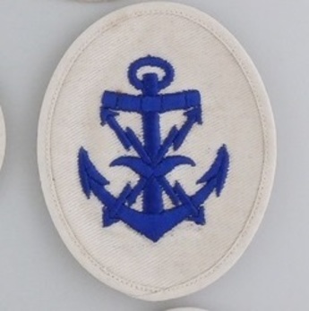 Kriegsmarine Maat Aircraft Warning Insignia (embroidered) Obverse