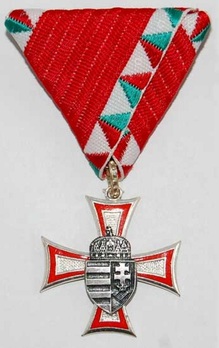 Enlisted Men Service Decoration, II Class (for 10 Years) Obverse