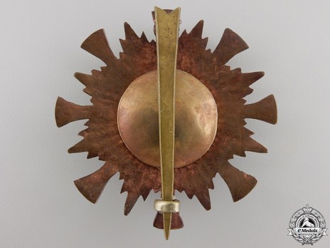 Order of the Star of Nepal, I Class Breast Star Reverse