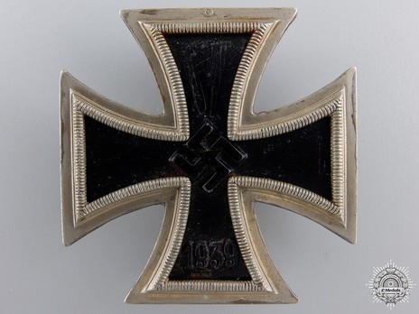 Iron Cross I Class, by Steinhauer & Lück (unmarked, magnetic) Obverse