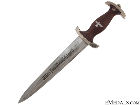 NSKK M36 Chained Service Dagger by C. Eickhorn Obverse