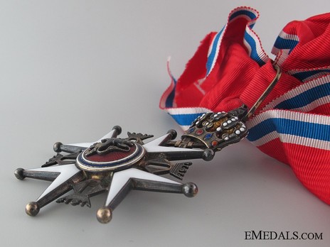 Order of St. Olav, Grand Cross, Civil Division Detail