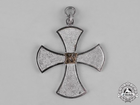 Service Cross for Nurses for 15 Service Years Obverse