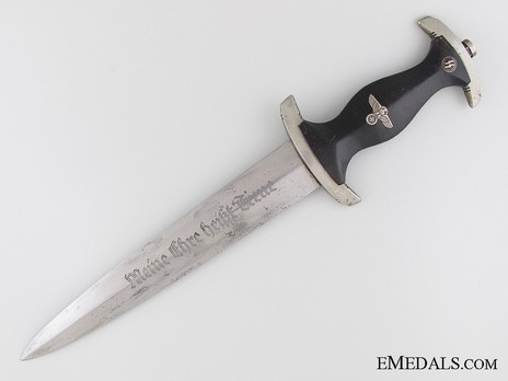 Allgemeine SS M33 Personalised Service Dagger (by Gottlieb Hammesfahr; numbered & named) Obverse