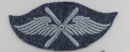 Luftwaffe Flight Personnel Insignia Obverse