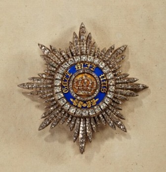 Order of the Crown, Civil Division, Type II, I Class Breast Star (with diamonds) Obverse