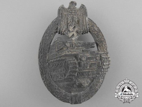 Panzer Assault Badge, in Silver, by A. Wallpach Obverse