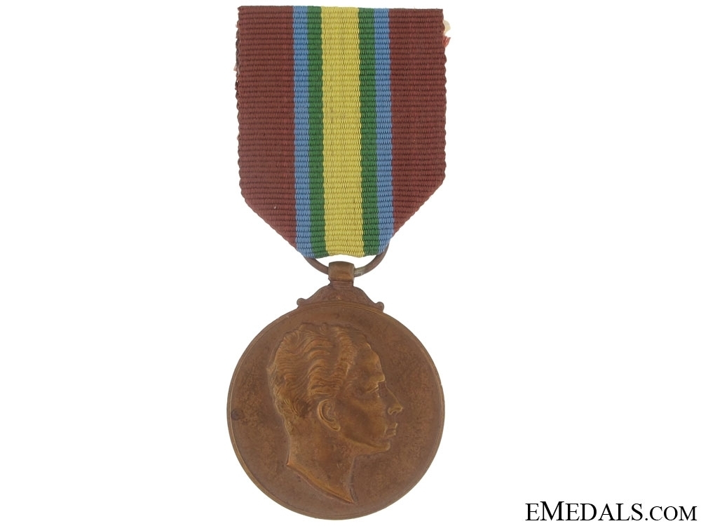 Coronation medal 5065ad26db572