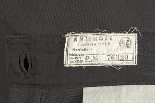 HJ Summer Service Shorts (black version) Detail