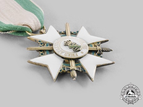 Order of Merit, Type II, Military Division, I Class Knight Obverse