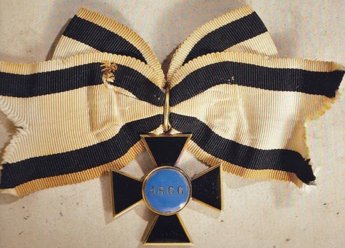 Order of Louise, Type II, II Division I Class Cross (1866 version) Reverse
