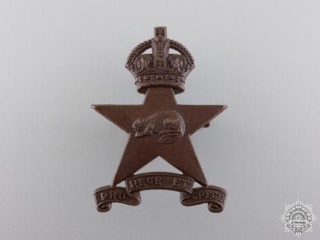 La Salle College Officer Training Corps Officers Cap Badge Obverse