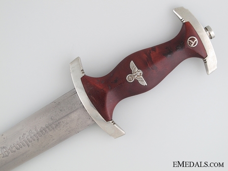 SA Standard Service Dagger by C. Wüsthof (maker marked) Obverse Grip