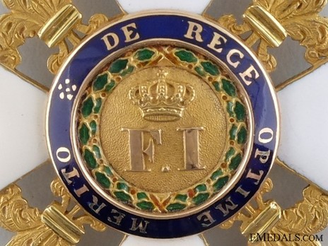 Royal Order of Francis I, I Class Knight's Cross (in gold) Obverse Detail