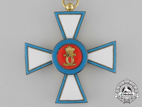 Order of Merit of the Grand Duchy of Luxembourg, Commander Reverse 