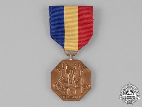 Navy and Marine Corps Medal, Obverse