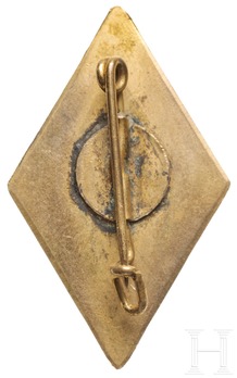 Golden HJ Honour Badge, with Oak Leaves Reverse