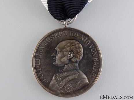 Silver Military Merit Medal, Type III (unstamped) Obverse