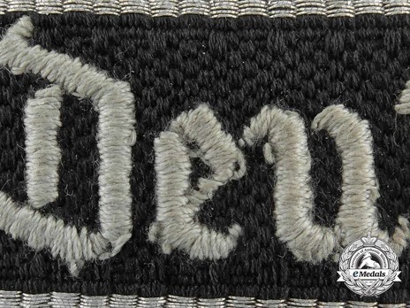 Waffen-SS Deutschland NCO/EM's Cuff Title Detail