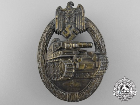 Panzer Assault Badge, in Bronze, by Frank & Reif Obverse